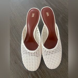 Zara Cream Woven Slip-On Shoes